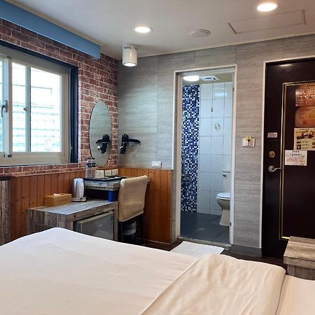 Bin Chen Business Hotel Hsinchu City Exterior photo