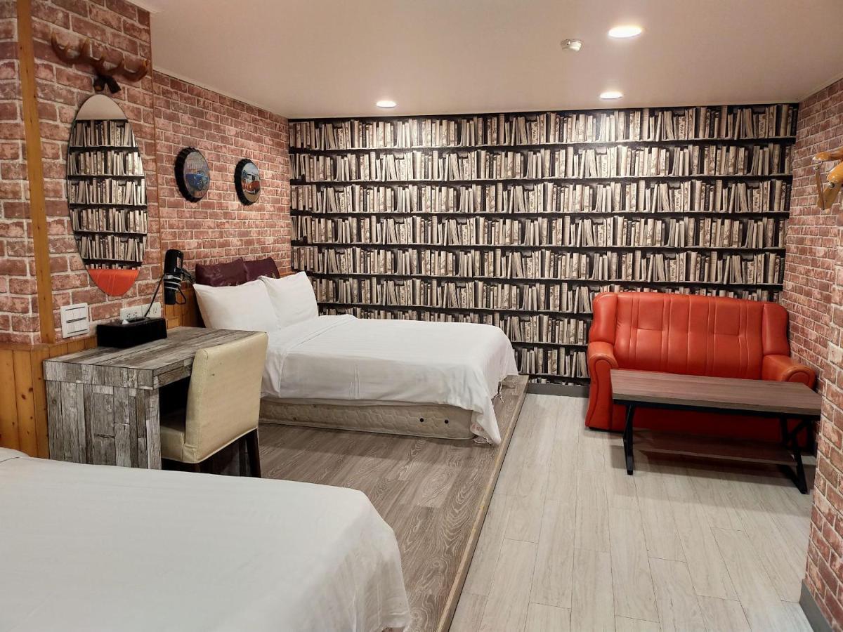 Bin Chen Business Hotel Hsinchu City Exterior photo