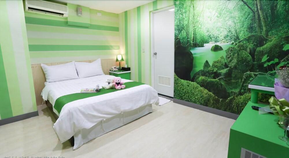 Bin Chen Business Hotel Hsinchu City Exterior photo